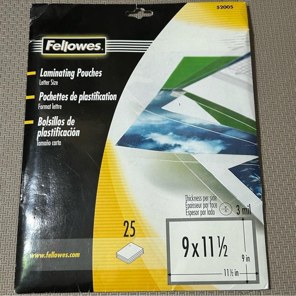 Fellowes laminating pouches size letter, 9” x 11 1/2” 25 pieces 3mil thickness